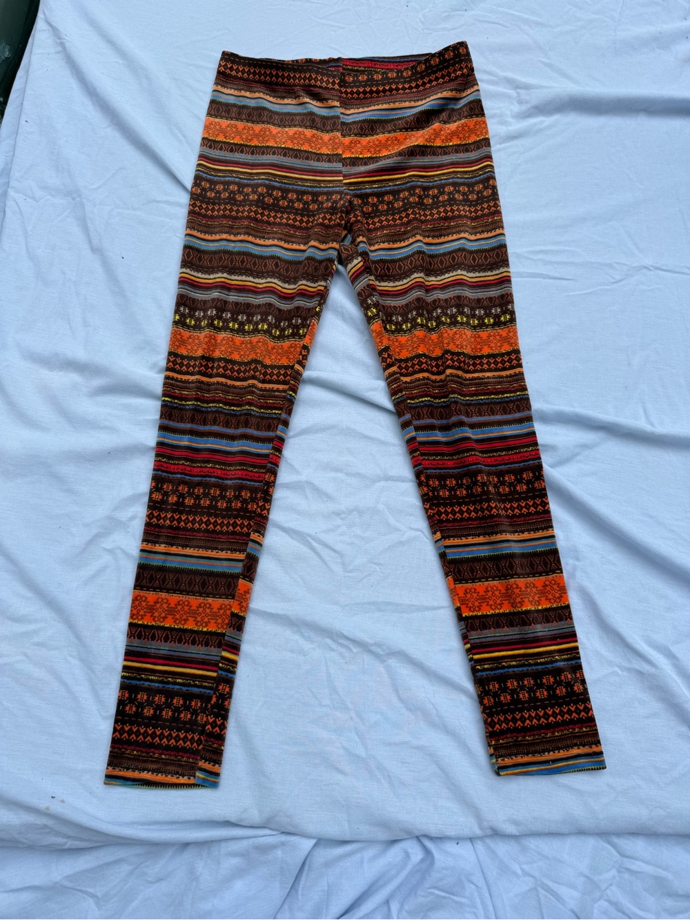 No Boundaries Aztec / Tribal print leggings - Size L (11-13)